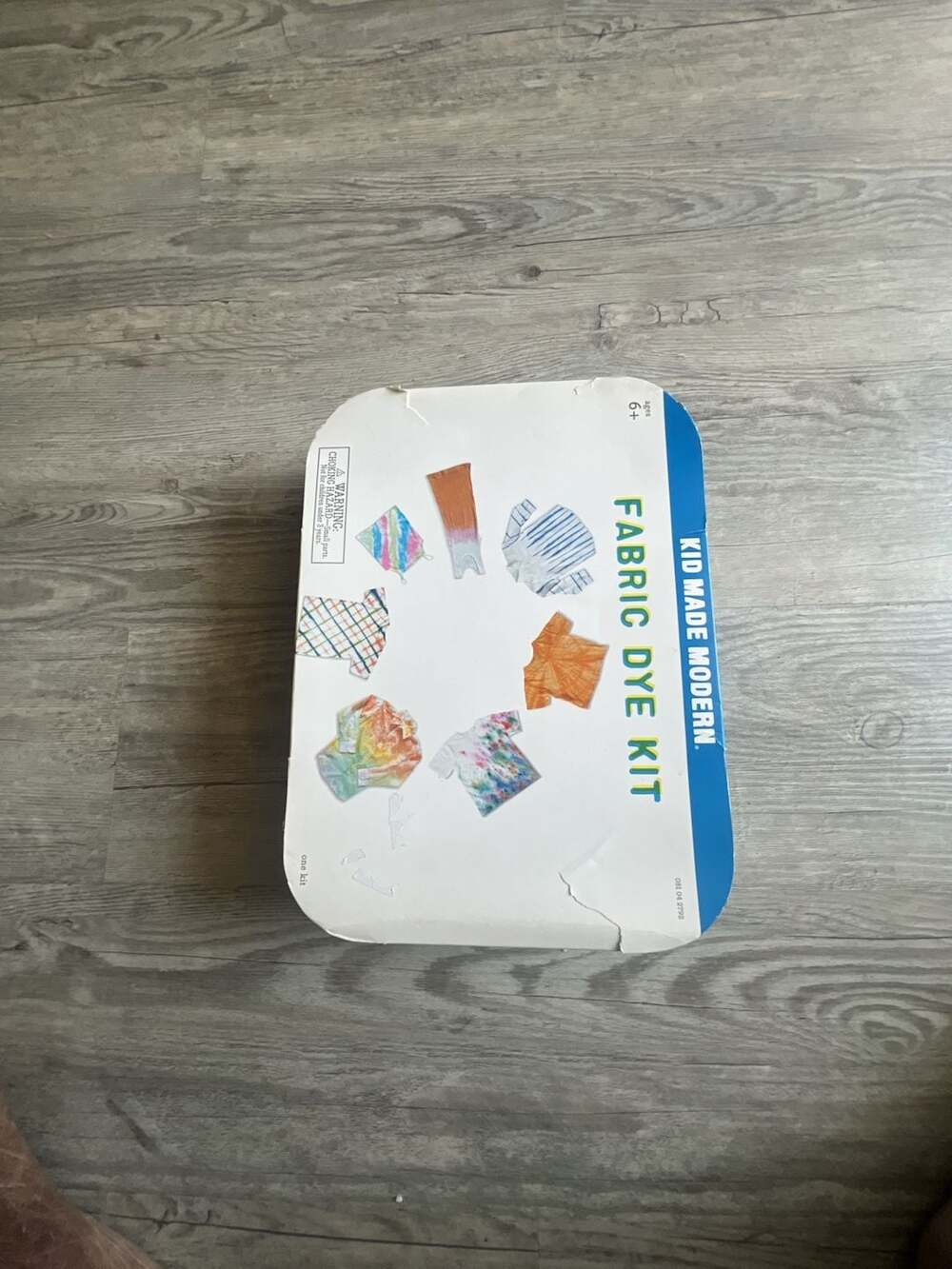 Kid Made Modern Fabric Dye Kit